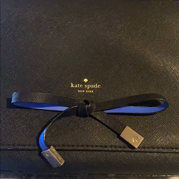 ⭐️New Kate spade ♠️ purse - Picture 2 of 10